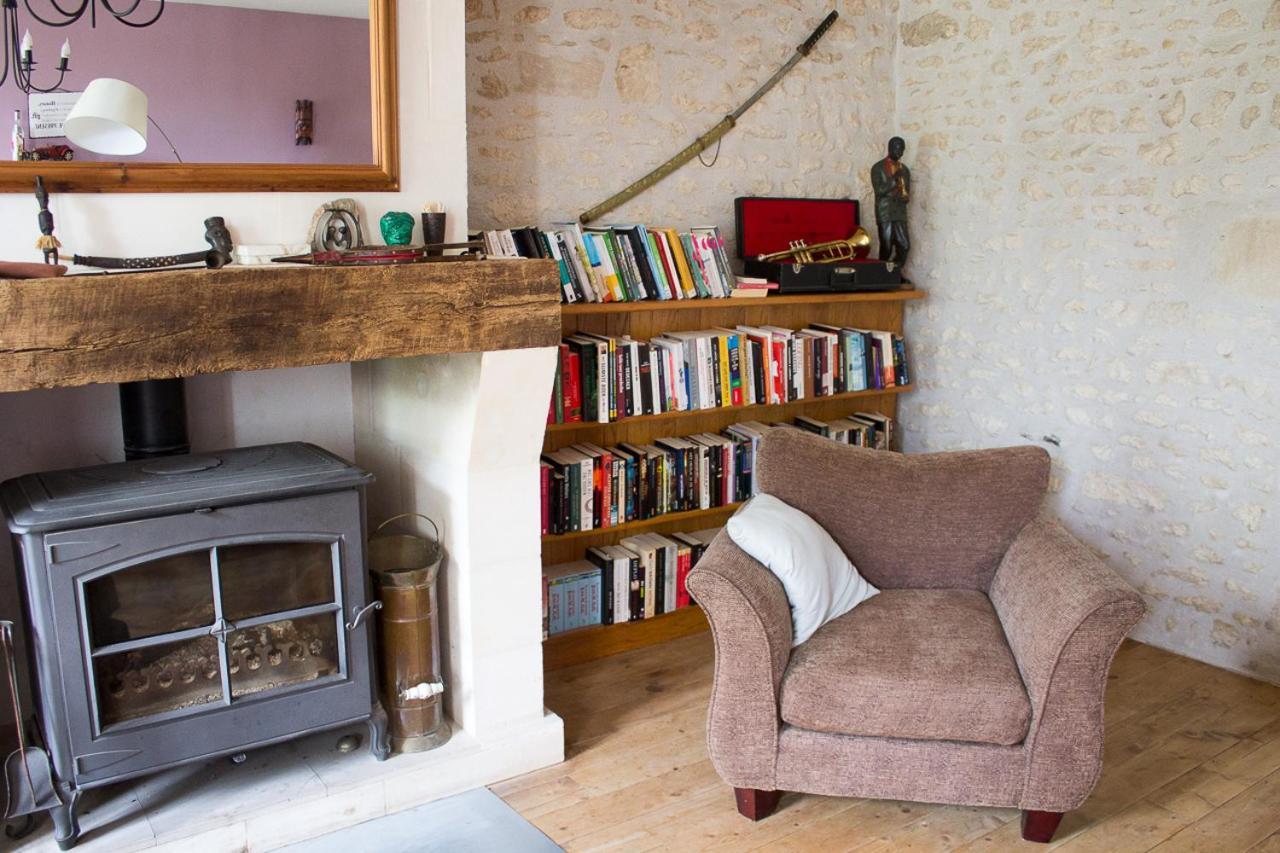 Bed and Breakfast Le Charhido Saint-Fort-sur-Gironde Esterno foto