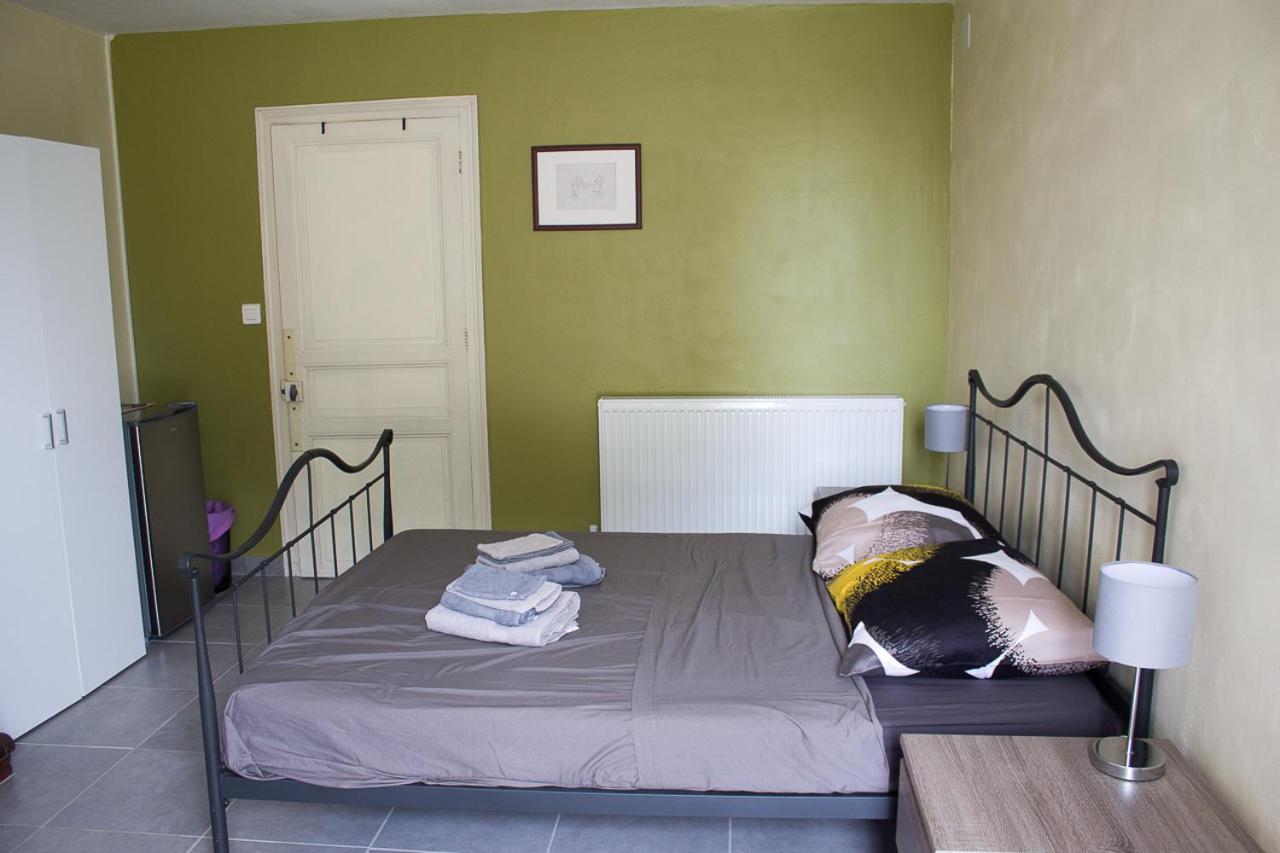 Bed and Breakfast Le Charhido Saint-Fort-sur-Gironde Esterno foto